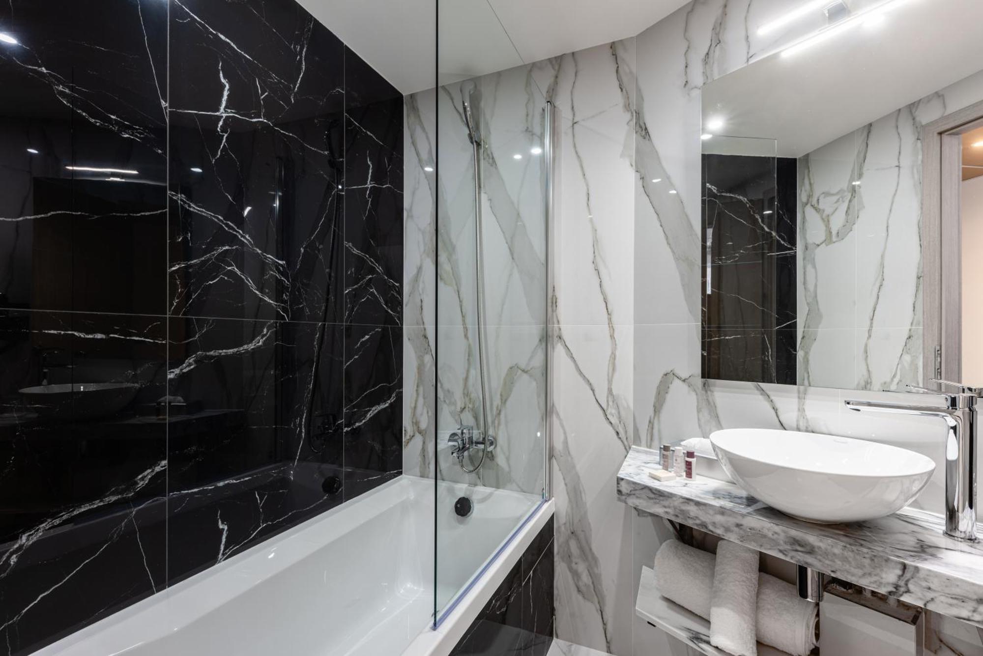 Brit Hotel Privilege Paris Rosny-Sous-Bois Eksteriør bilde