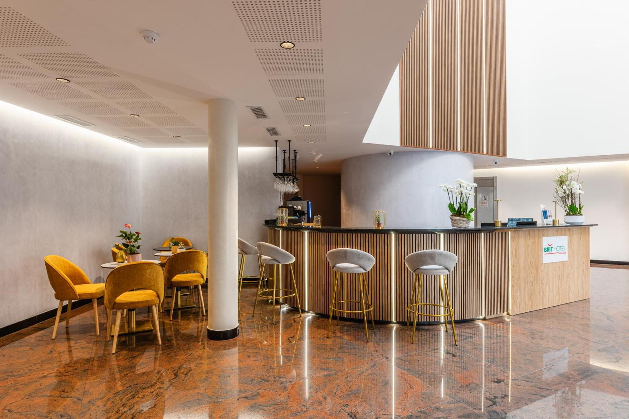 Brit Hotel Privilege Paris Rosny-Sous-Bois Eksteriør bilde