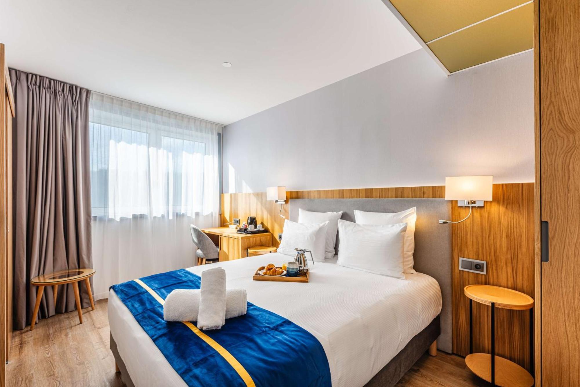 Brit Hotel Privilege Paris Rosny-Sous-Bois Eksteriør bilde