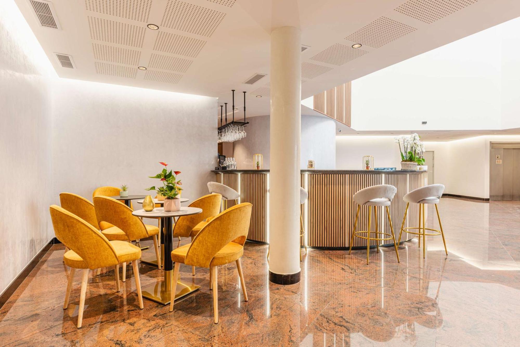 Brit Hotel Privilege Paris Rosny-Sous-Bois Eksteriør bilde